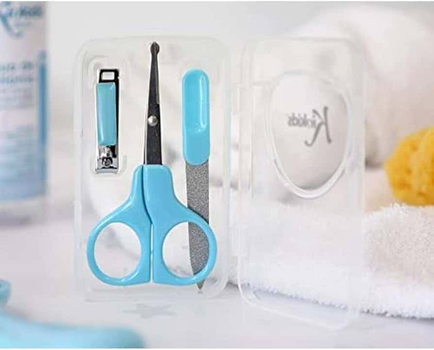 set de manicura con funda kio kids